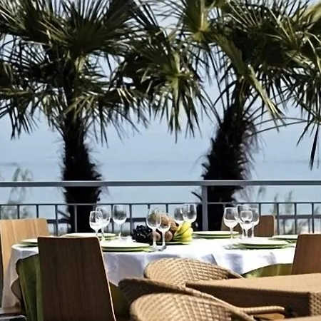 Casa Del Mar 3*