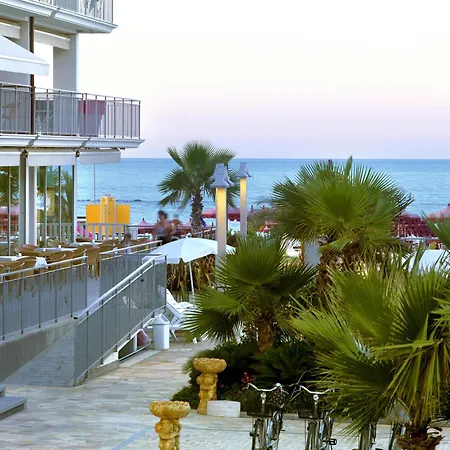 アパートホテル Casa Del Mar