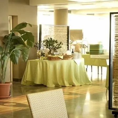 Апарт-отель Casa Del Mar Розето-дельи-Абруцци