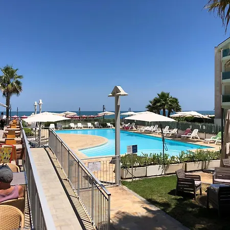Casa Del Mar Lägenhetshotell Roseto Degli Abruzzi