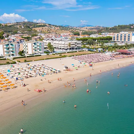 Lägenhetshotell Casa Del Mar - & Roseto Degli Abruzzi