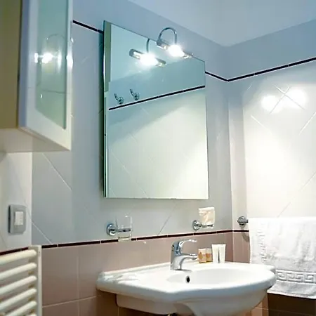 Casa Del Mar - & 3*