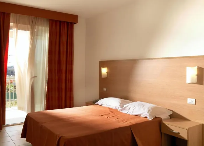 Casa Del Mar Apartahotel