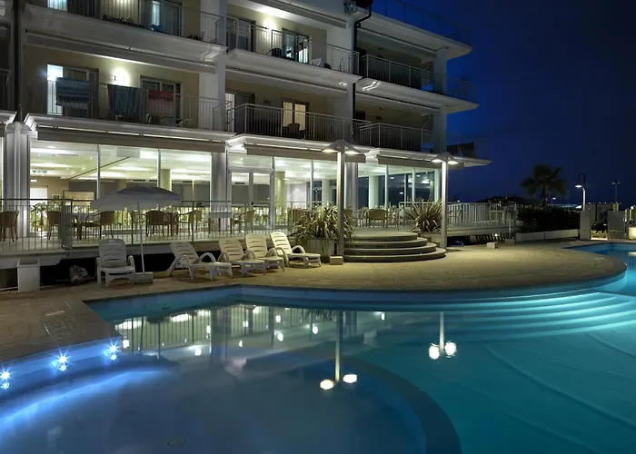 Aparthotel Casa Del Mar 3*