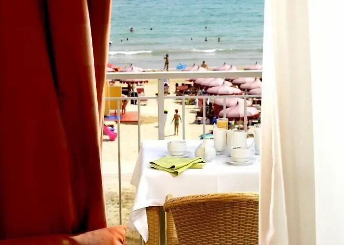 Apartahotel Casa Del Mar 3*