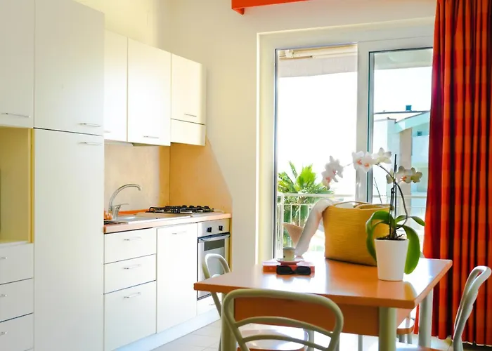 Casa Del Mar Apartahotel 3*